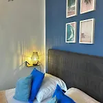 Maritimes Design-apartment I Wlan Netflix Nespresso Apartment Leipzig