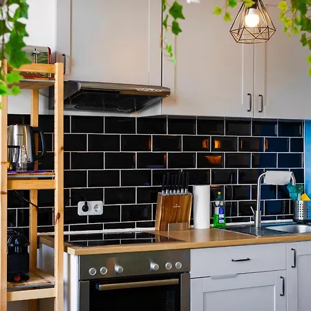 Apartment Kernsaniert-kueche-parkplatz-designerbad-netflix *