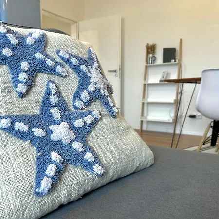 Maritimes Design-apartment I Wlan Netflix Nespresso * Λειψία