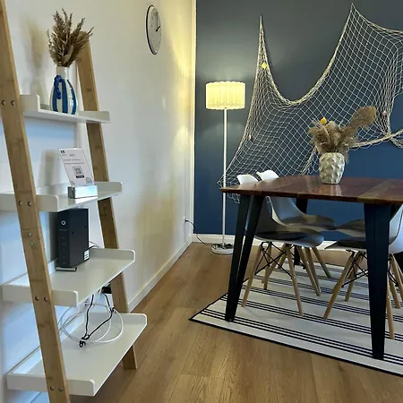 Maritimes Design-apartment I Wlan Netflix Nespresso Lejlighed