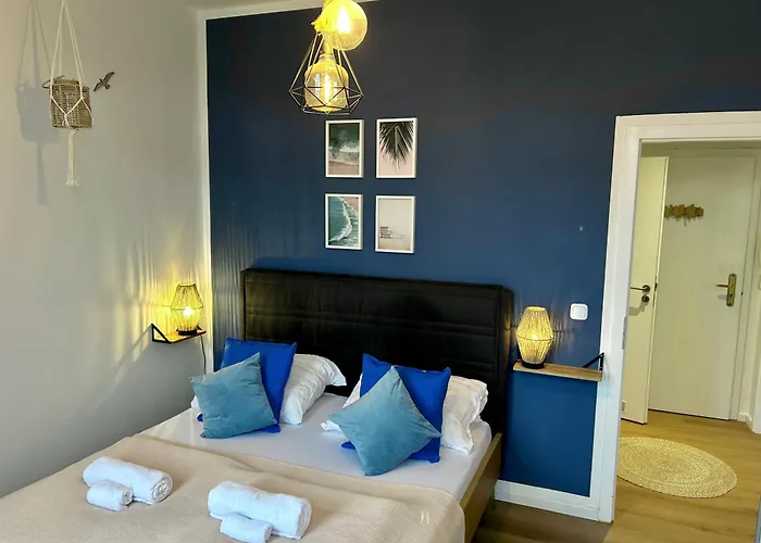 Maritimes Design-apartment I Wlan Netflix Nespresso * Λειψία