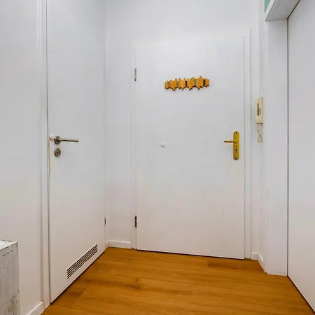 Maritimes Design-apartment I Wlan Netflix Nespresso * Leipzig